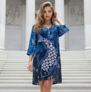 Metisu Shirt - Dress Size Medium